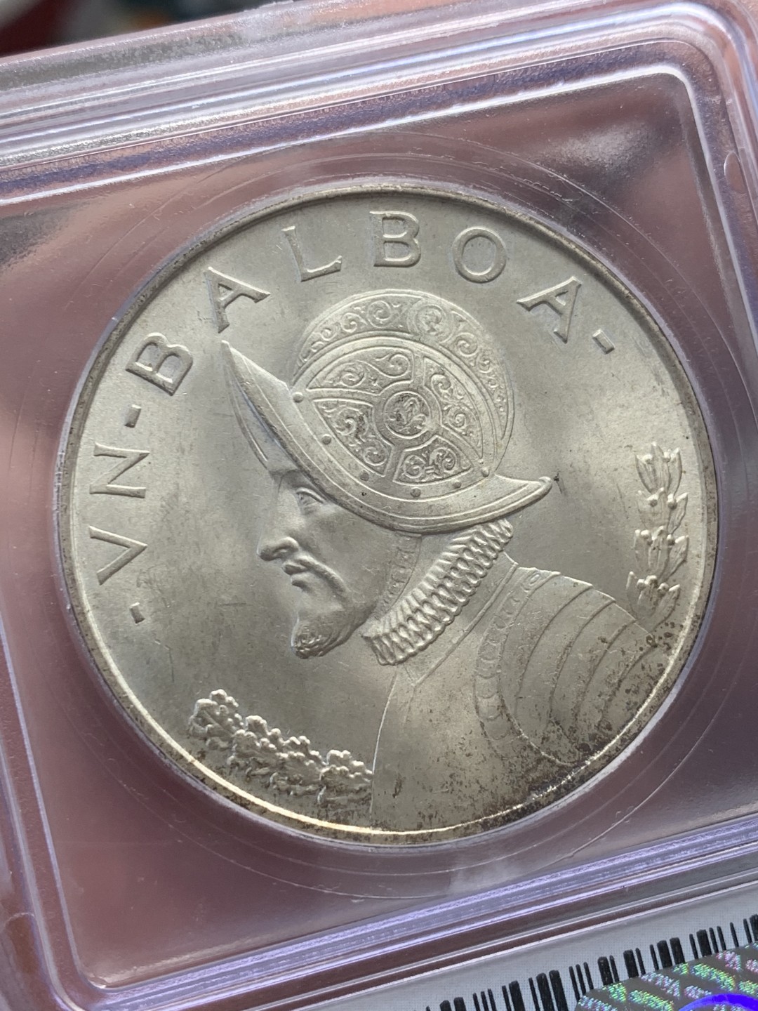 《竞宝斋》第141场-周日，周一 2场 (全场包邮) ICG-MS65+,1947年巴拿马女神大银币，转光好