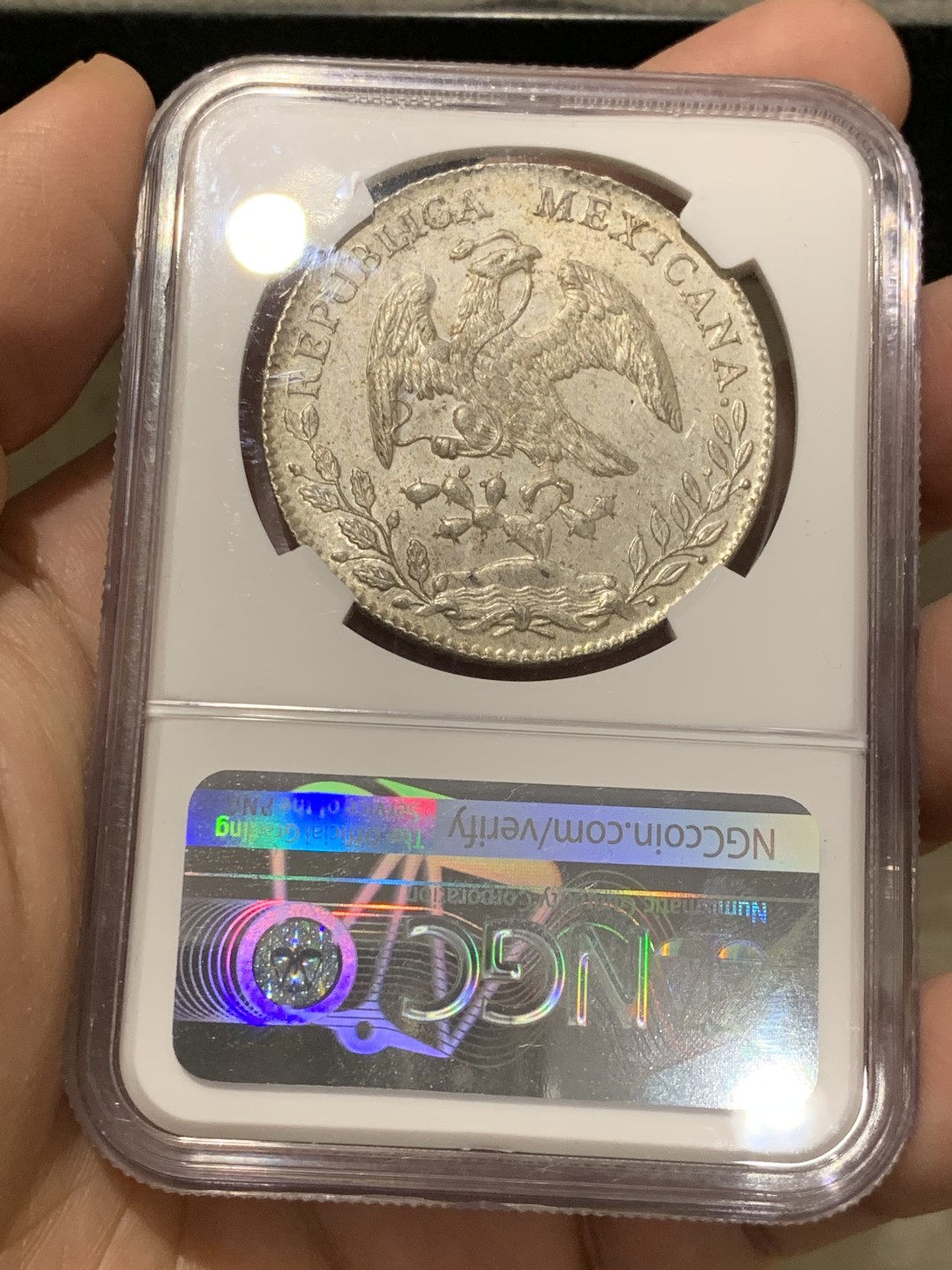 《竞宝斋》第141场-周日，周一 2场 (全场包邮) NGC MS62 墨西哥 1895年 8R 鹰洋 大银币 正反深打 羽毛好