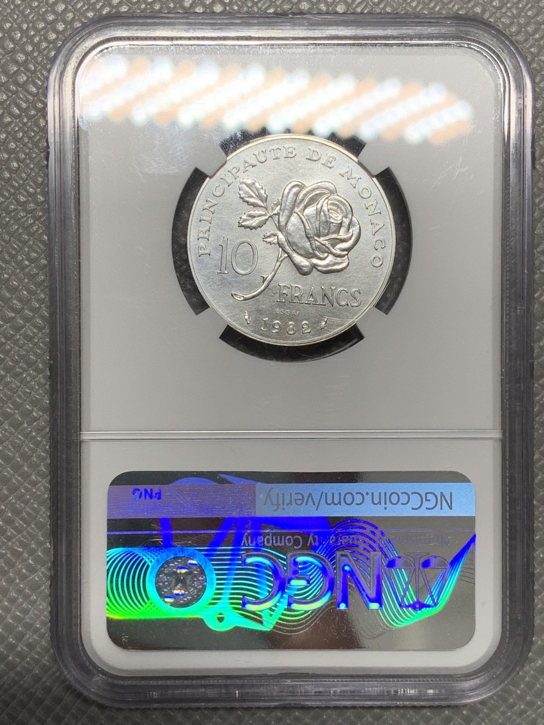 《竞宝斋》第141场-周日，周一 2场 (全场包邮) NGC MS65 摩纳哥王妃1982年10法郎银制样币