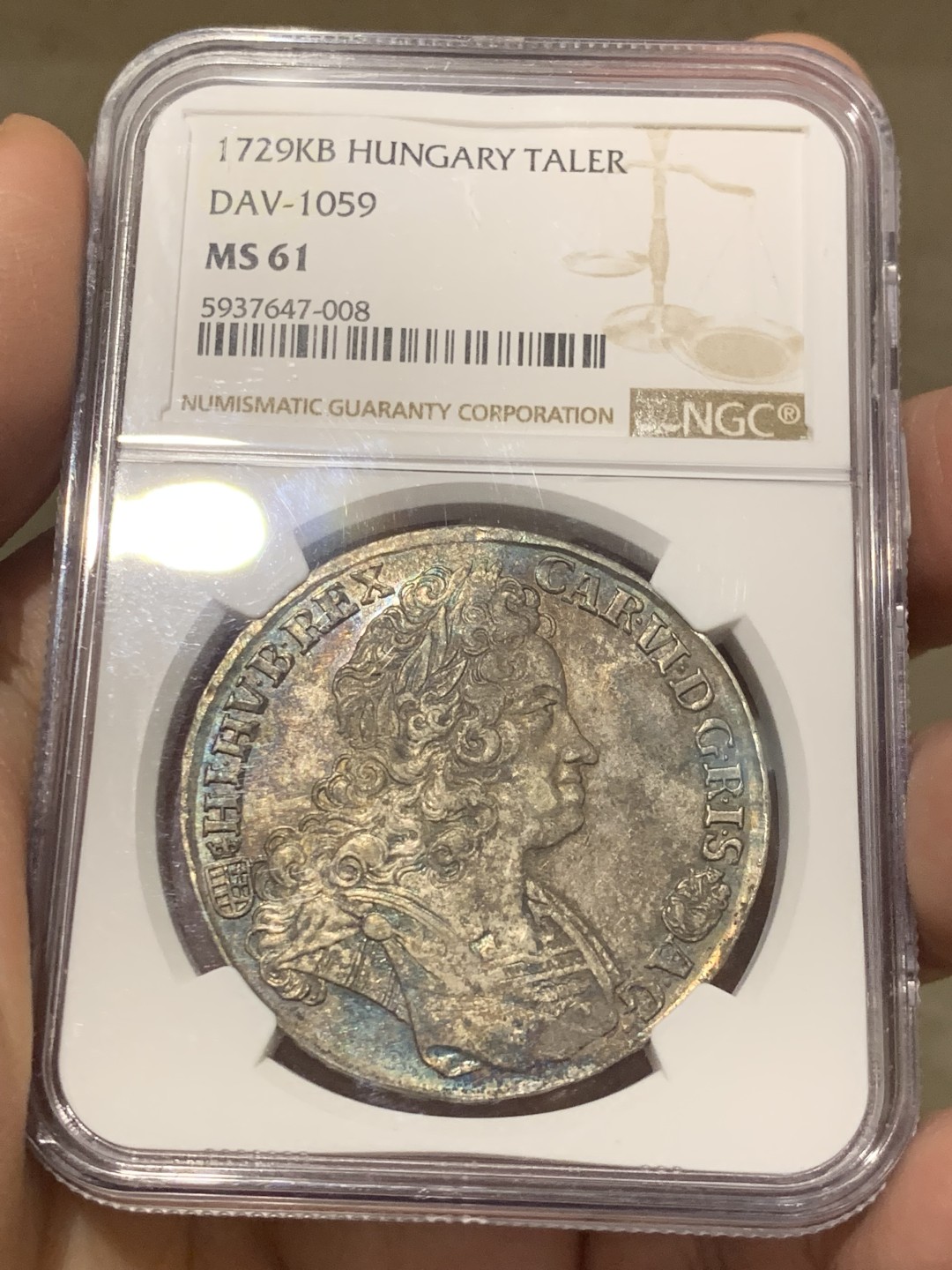 《竞宝斋》第141场-周日，周一 2场 (全场包邮) 冠军分 NGC-MS61 匈牙利 1729年 1泰勒银币 蓝彩包浆