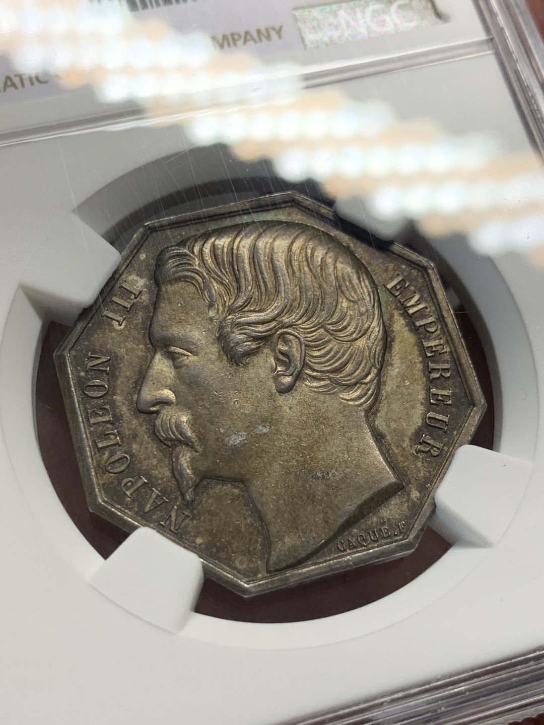 《竞宝斋》第141场-周日，周一 2场 (全场包邮) NGC-MS62 法国拿三 桑利斯八角代币JETON 银质