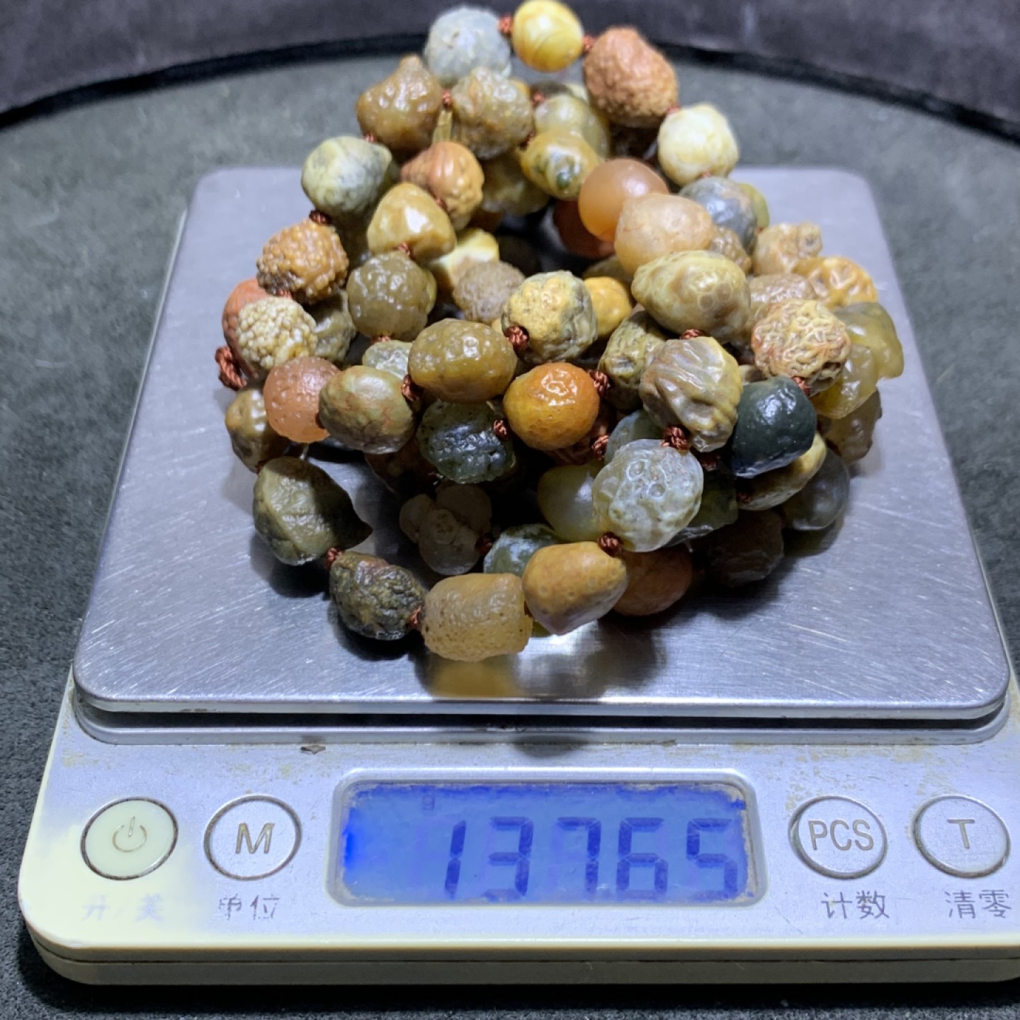 精美戈壁筋脉玛瑙老料原石108项链一条