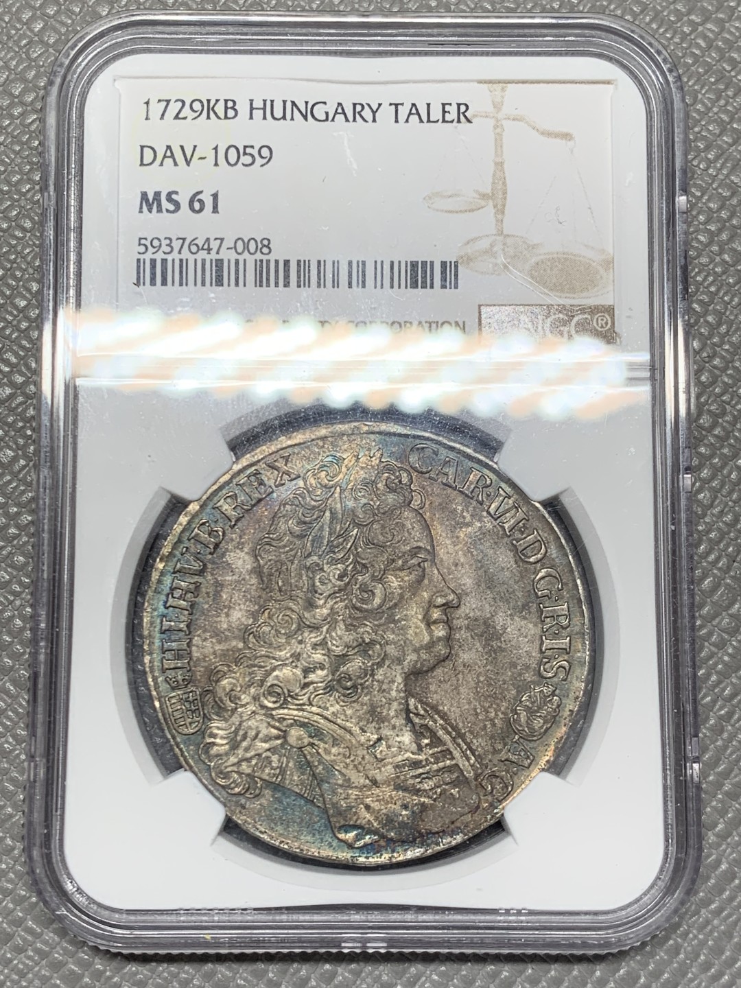 《竞宝斋》第141场-周日，周一 2场 (全场包邮) 冠军分 NGC-MS61 匈牙利 1729年 1泰勒银币 蓝彩包浆