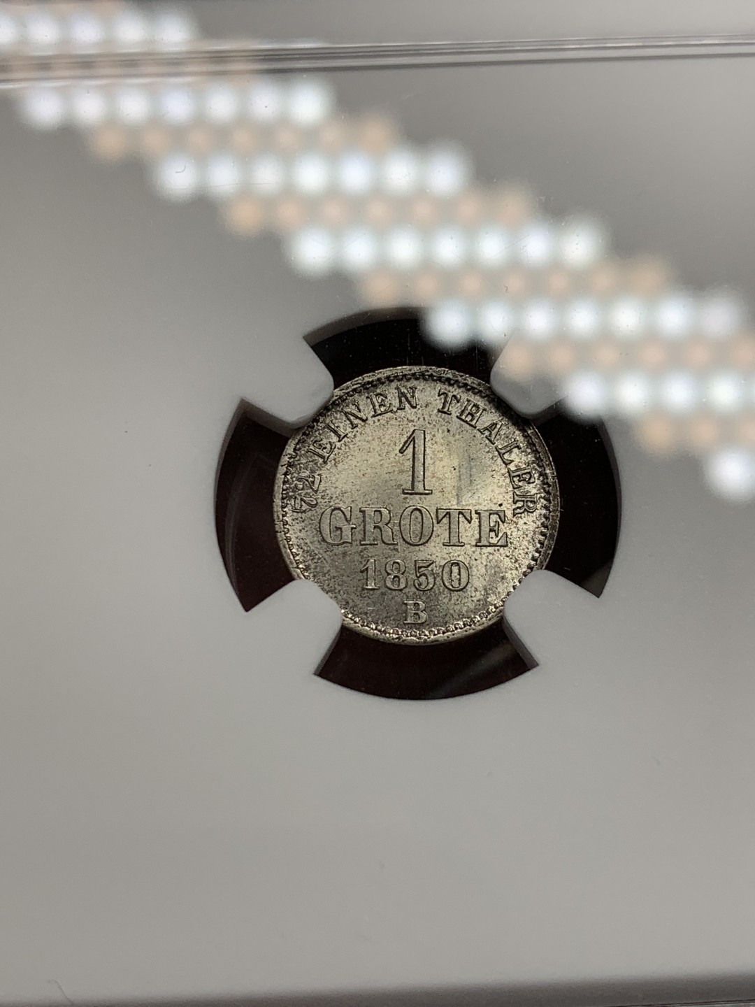 《竞宝斋》第141场-周日，周一 2场 (全场包邮) 冠军分 NGC MS65 德国 1850 奥尔登堡 1格罗森银币