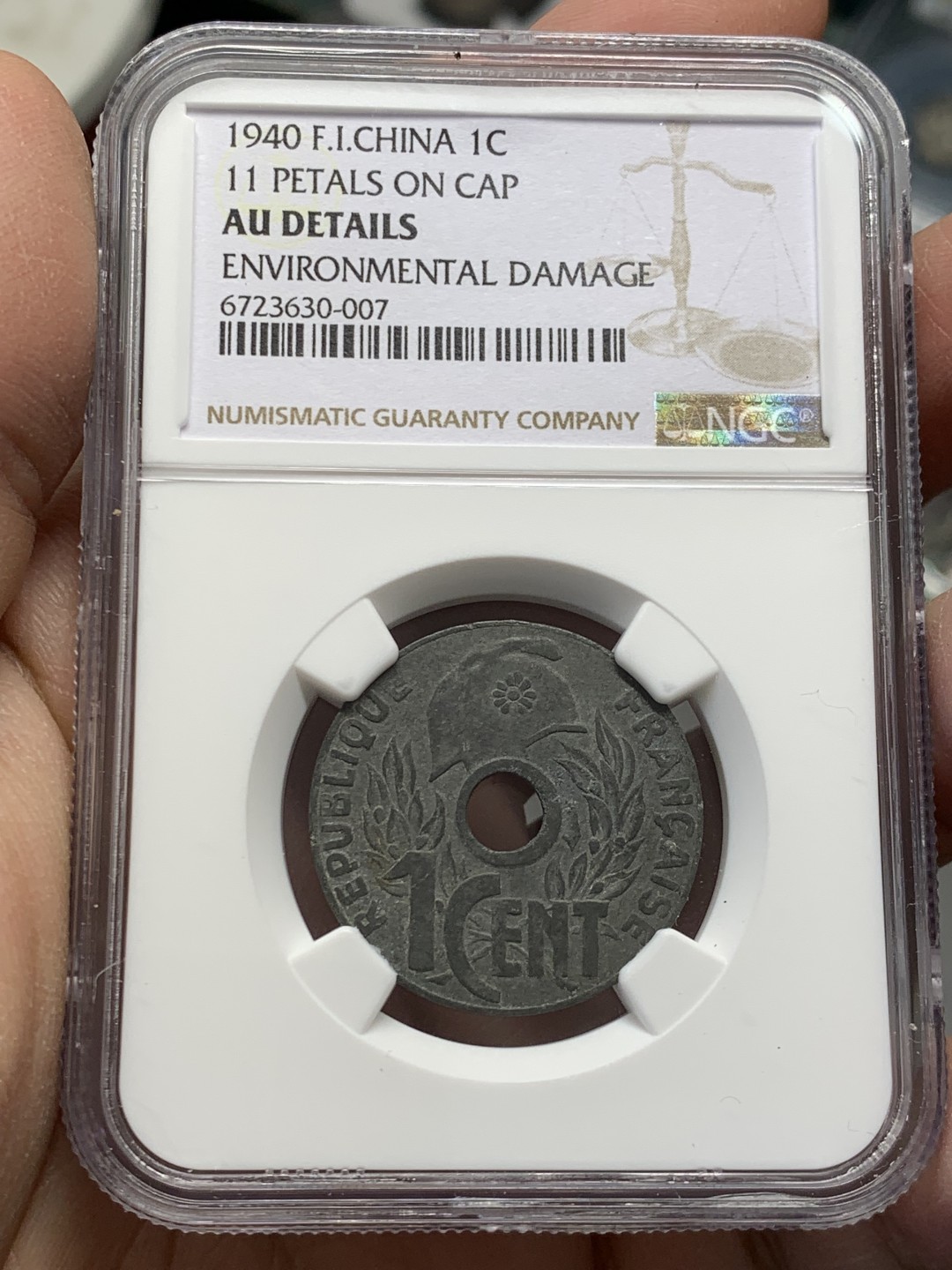 《竞宝斋》第141场-周日，周一 2场 (全场包邮) NGC AUD 法属印支 1940年 1分锌币 细节不错