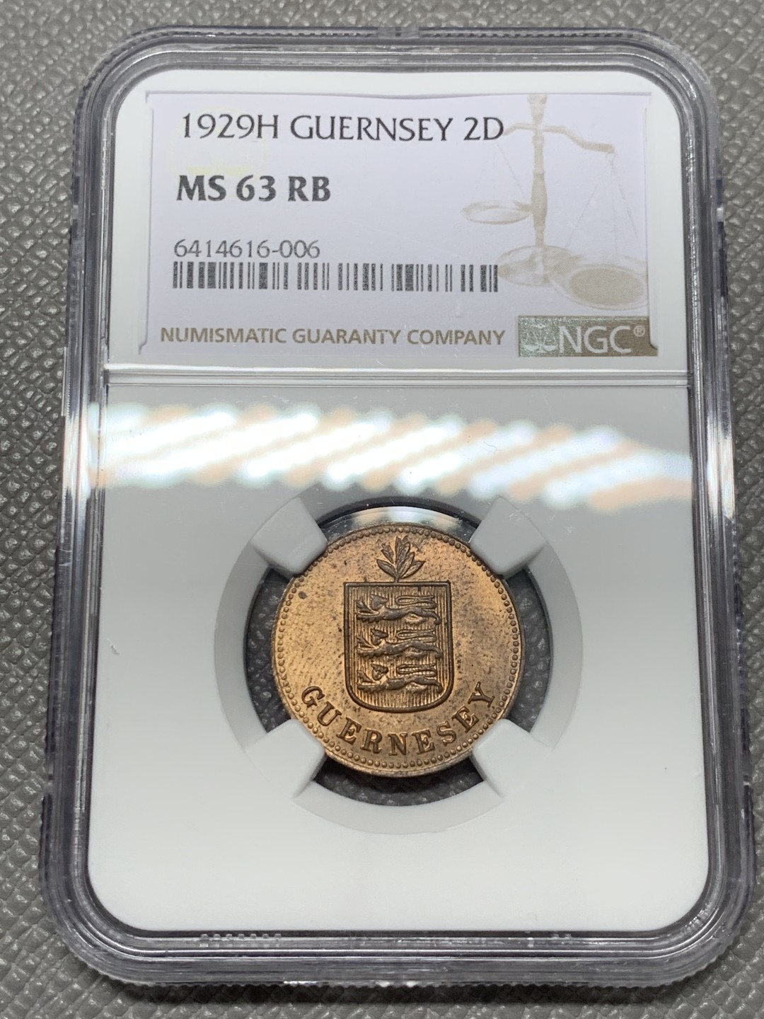 《竞宝斋》第141场-周日，周一 2场 (全场包邮) NGC-MS63RB 英属根西1929 2道布铜币，喜敦厂铸造，经典三狮设计，RB铜光靓丽