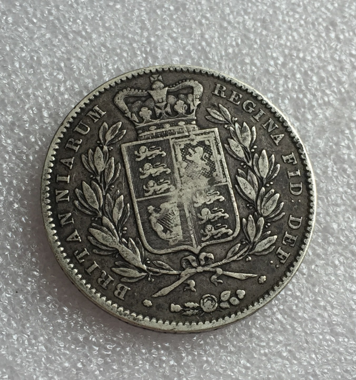 方圆集藏首期专场 9804-英国1845年维多利亚女王年轻头像1克朗