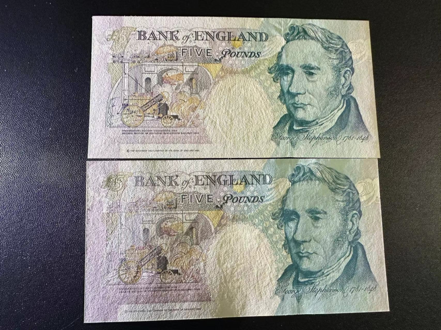 《外钞收藏家》第二百四十九期（连拍第二场） 英国E序列5镑 两个签名 全新UNC