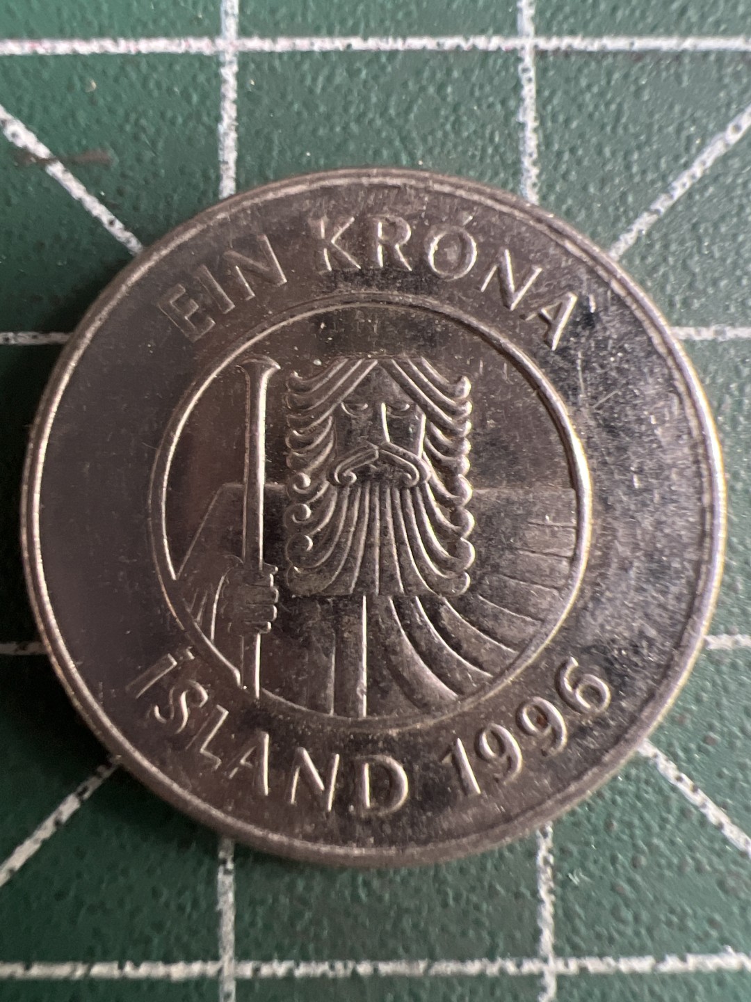 泡泡堂第300期  世界硬币 （无押金，捡漏，全场20包邮，偏远地区除外，接收代拍业务） 冰岛一克朗