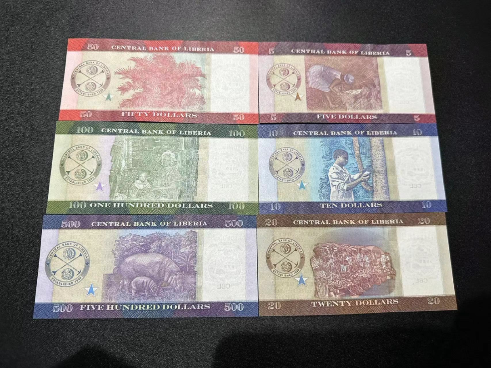 《外钞收藏家》第二百四十九期（连拍第二场） 利比里亚一套六张一起 全新UNC