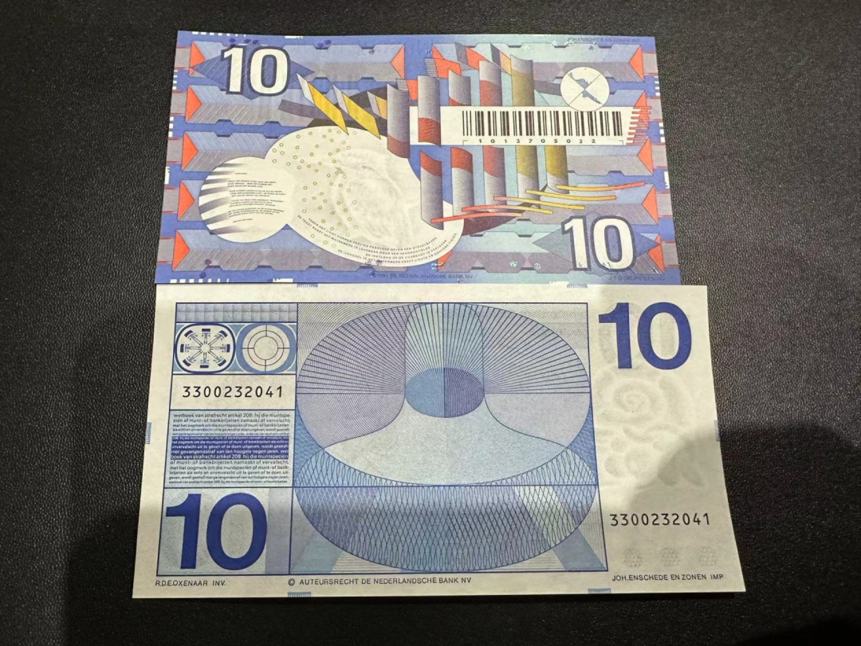 《外钞收藏家》第二百四十九期（连拍第二场） 荷兰齿轮版、人像版10盾 两张一起 全新UNC