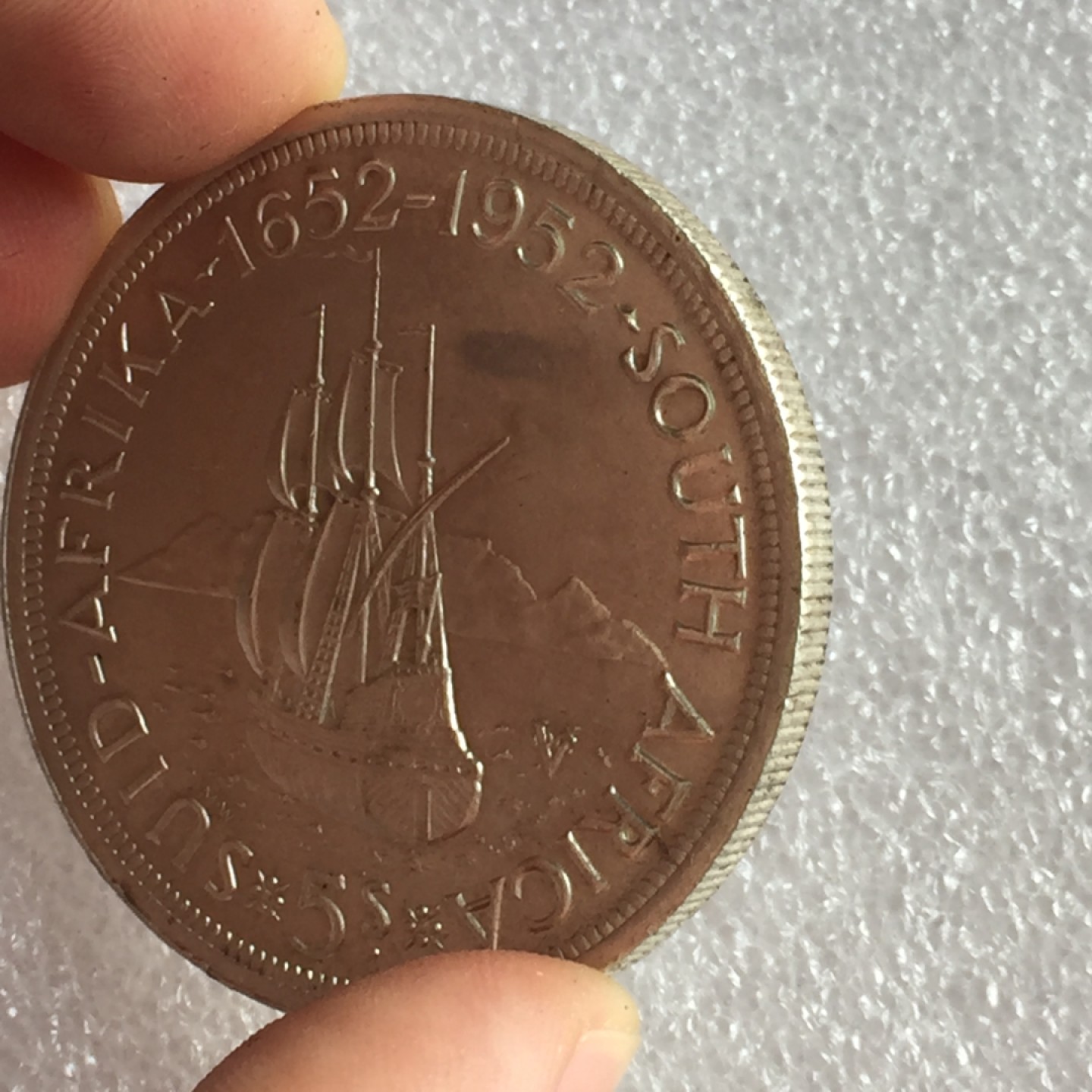 方圆集藏首期专场 9861-南非1952年乔六开普敦建城300周年克朗