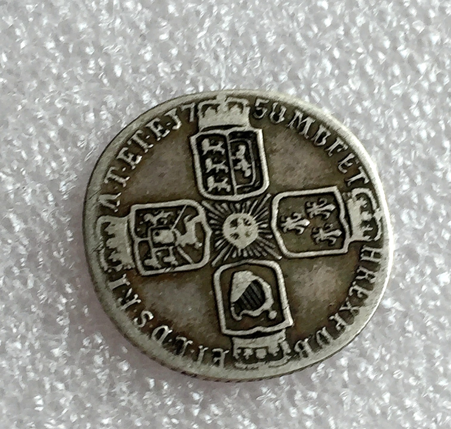 方圆集藏首期专场 9823-英国1758年乔治二世6便士银币