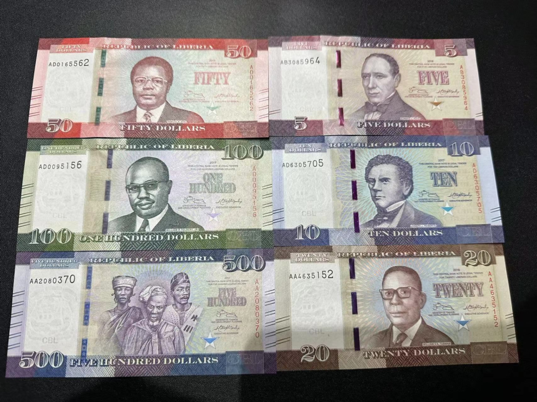 《外钞收藏家》第二百四十九期（连拍第二场） 利比里亚一套六张一起 全新UNC