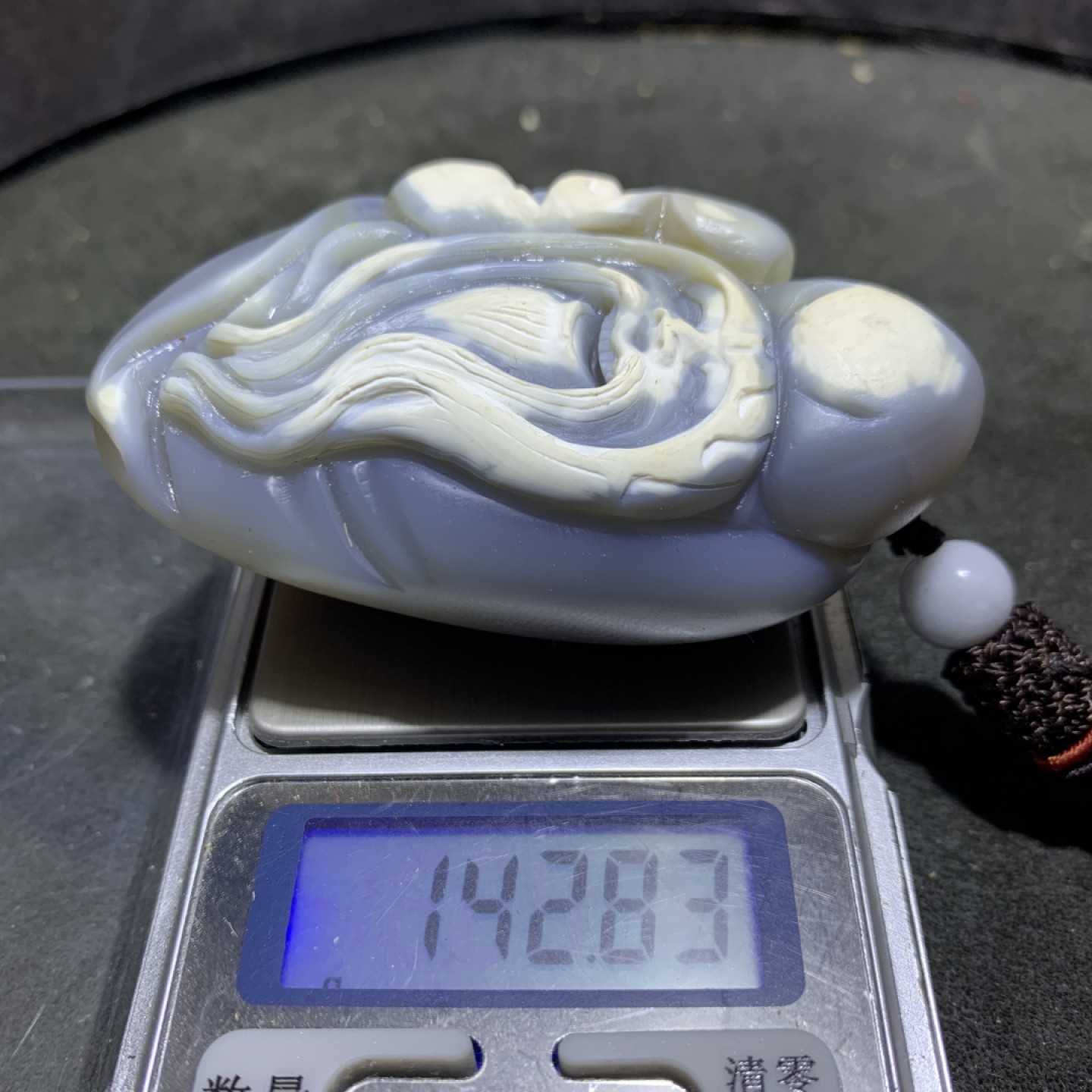 精美亚光缠丝玛瑙雕刻寿星把件一个！