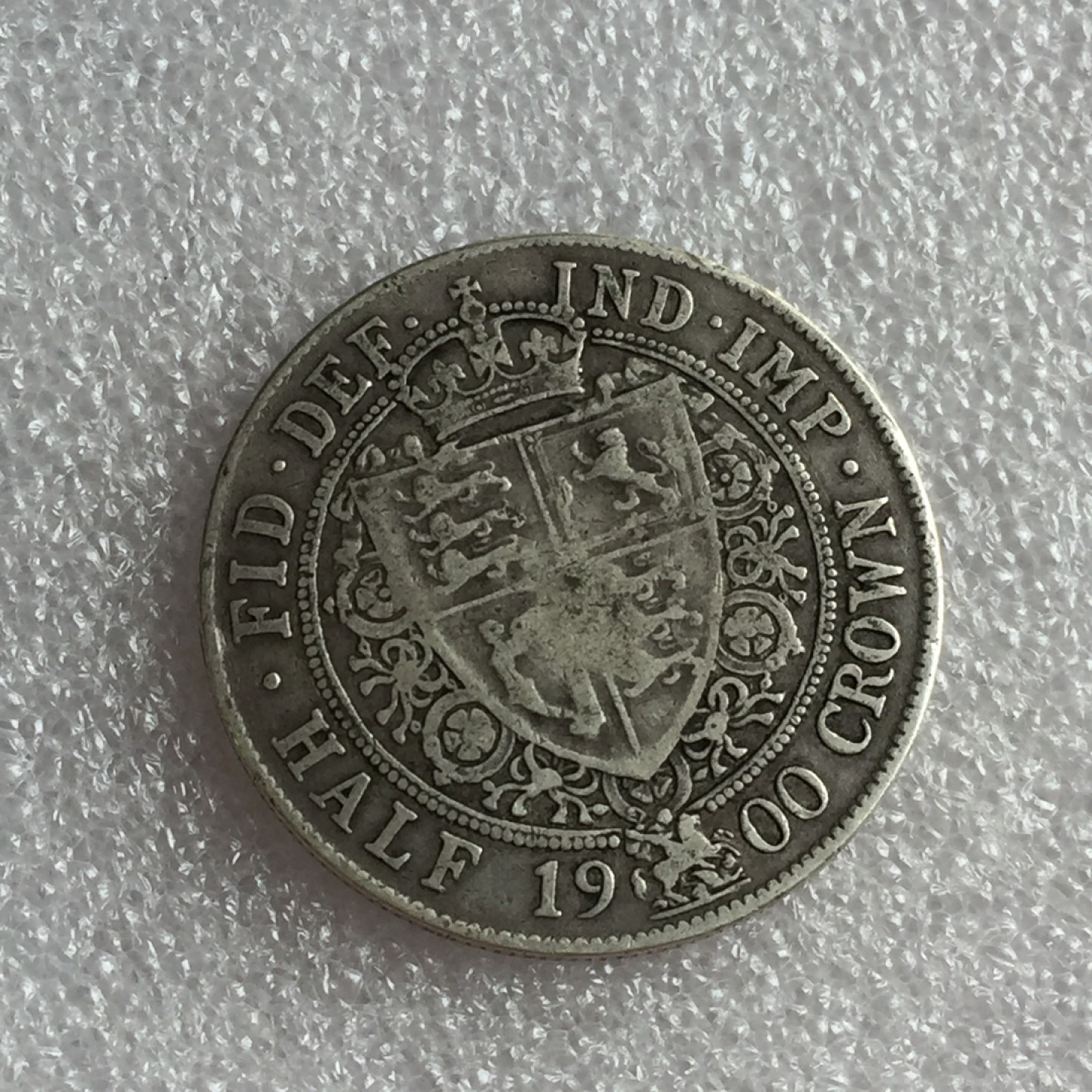 方圆集藏首期专场 9867-英国1900年维多利亚披纱半克朗银币