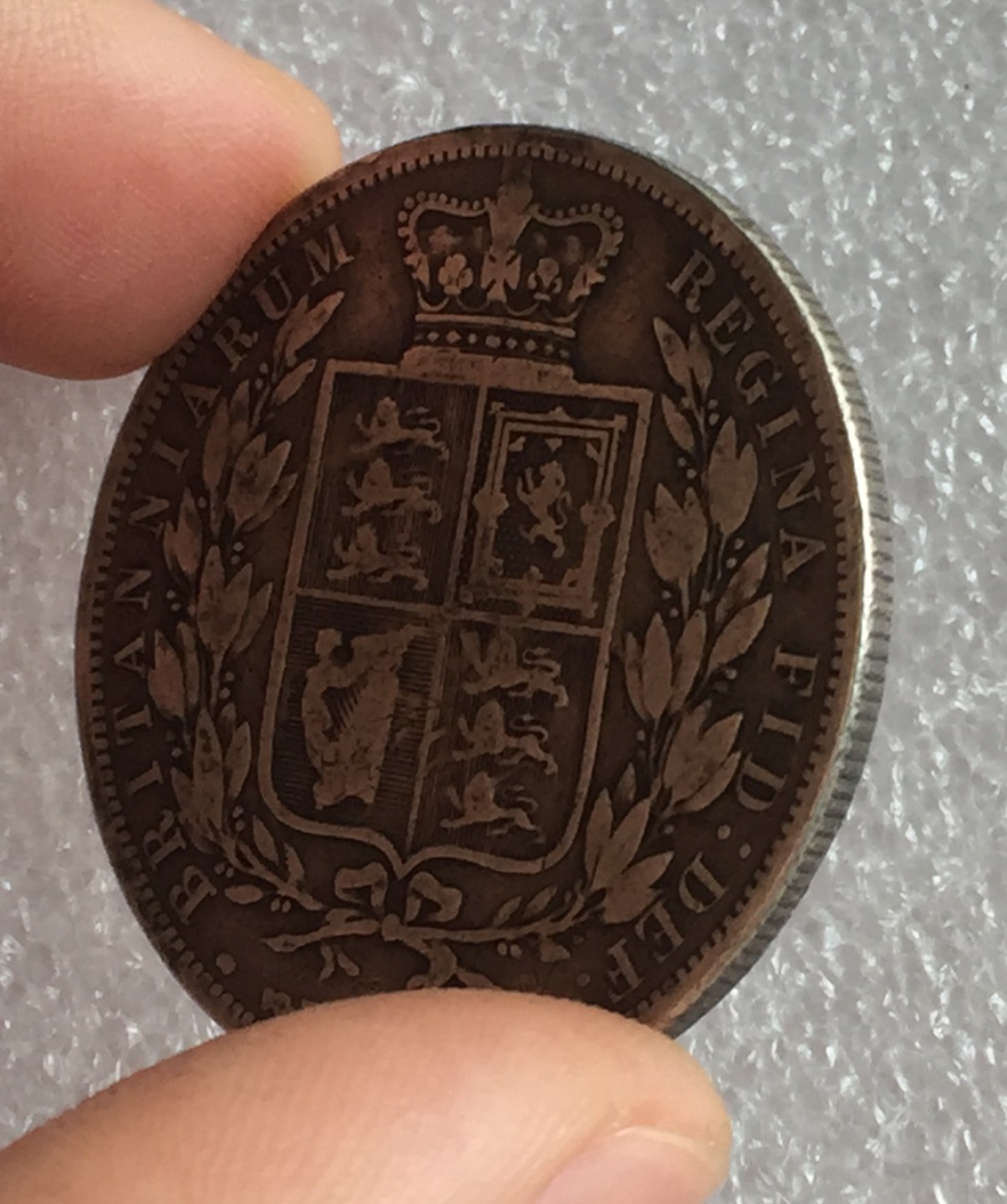 方圆集藏首期专场 9838-英国1881年维多利亚女王小维半克朗银币