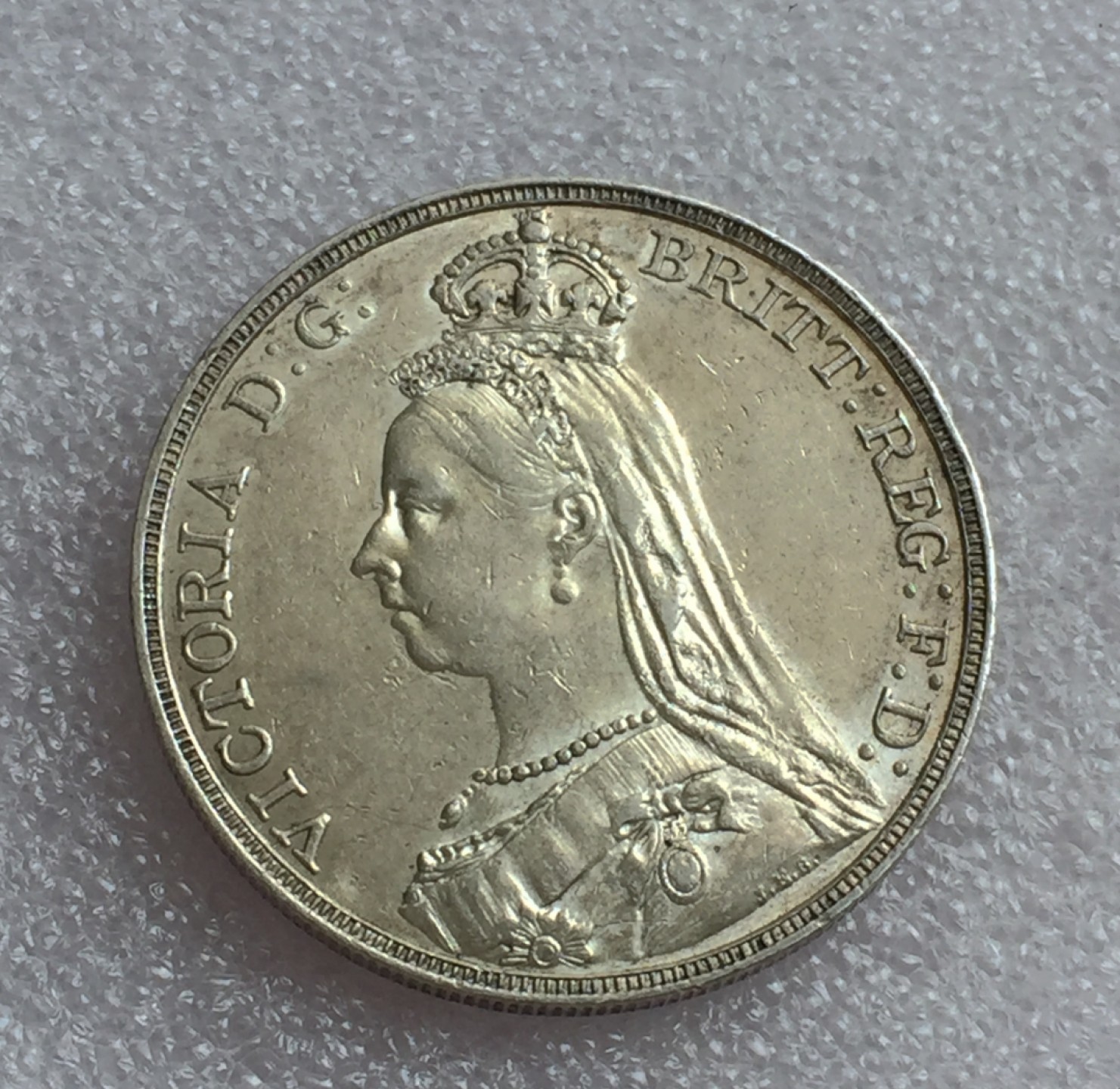 方圆集藏首期专场 9851-英国1891年维多利亚高冠马剑银币