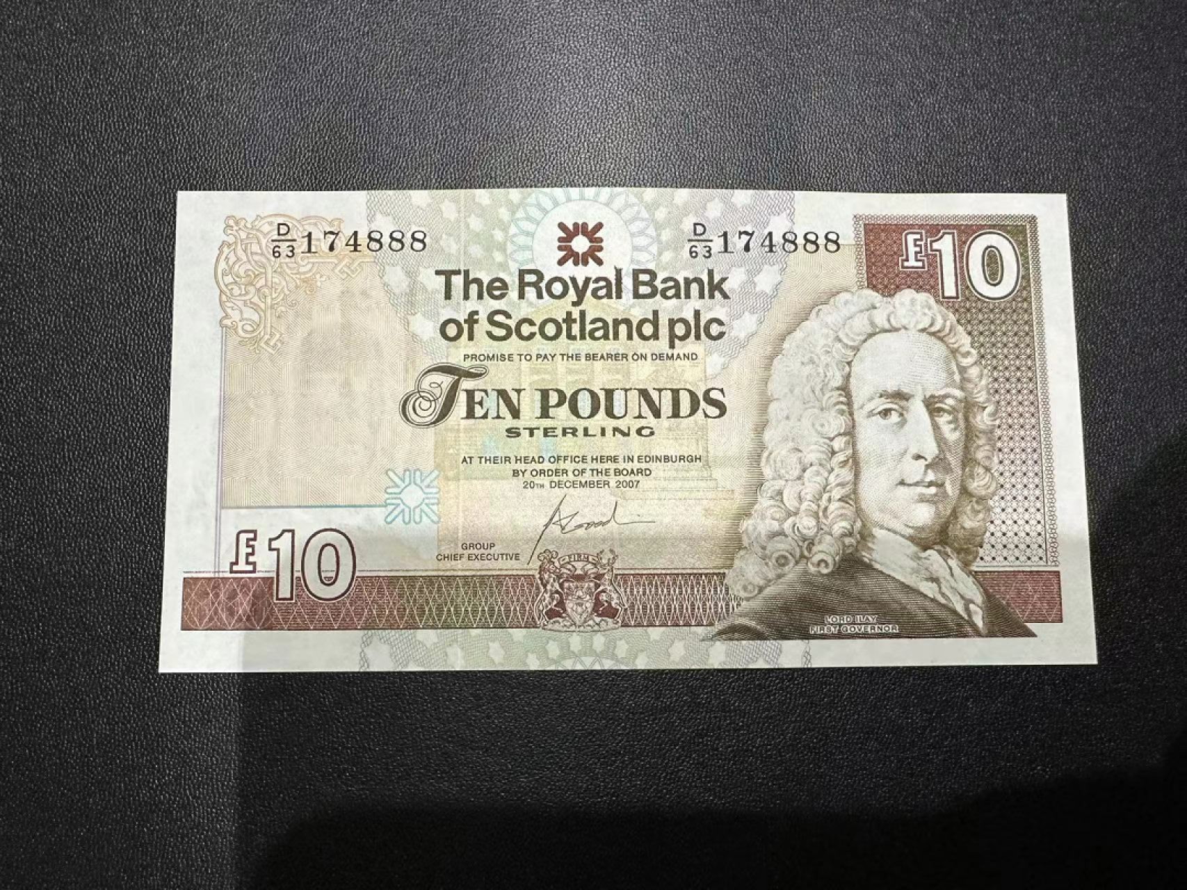 《外钞收藏家》第二百四十九期（连拍第二场） 2007年苏格兰10镑 有一道压痕