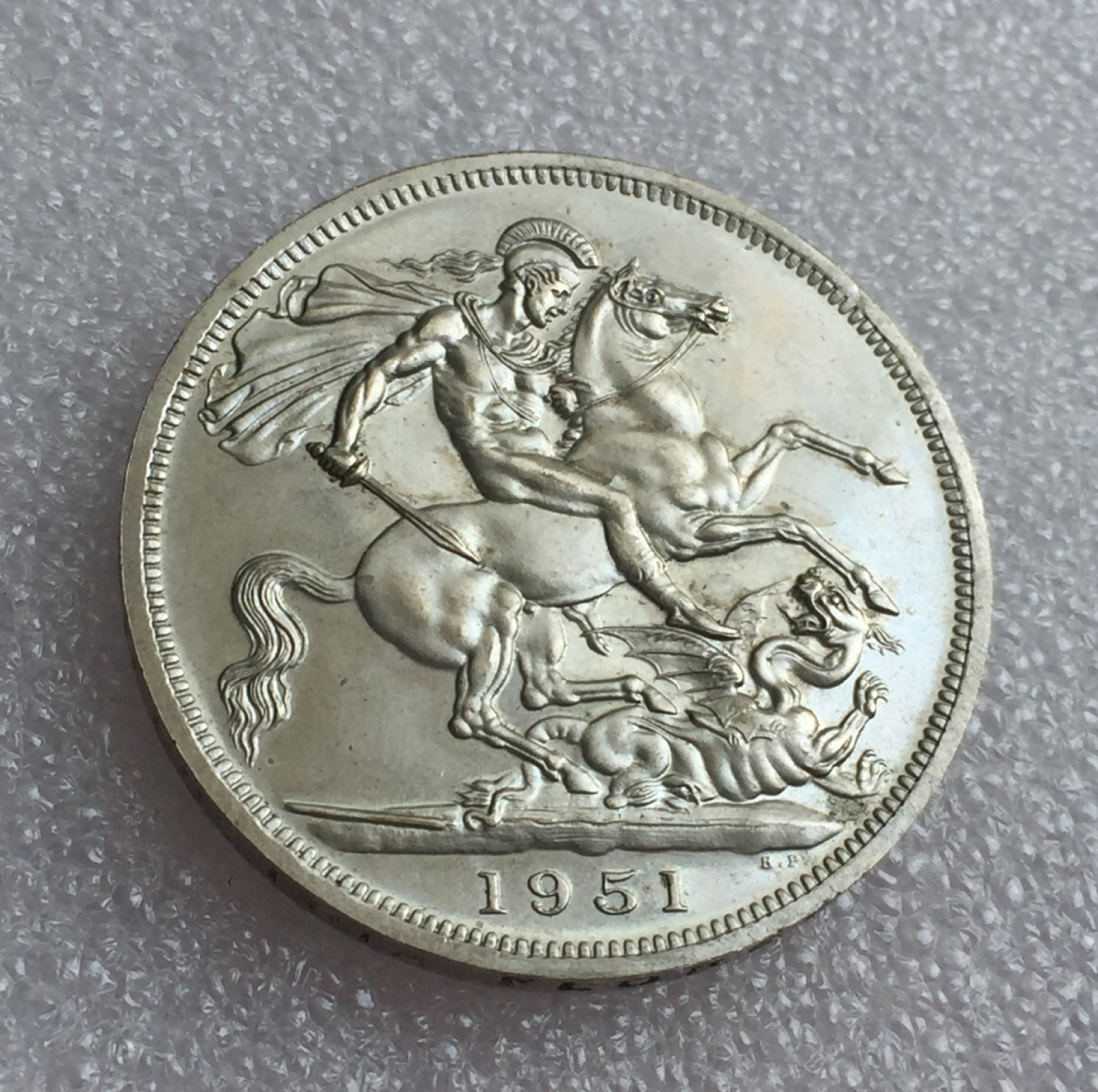 方圆集藏首期专场 9874-英国1951年乔治六世马剑克朗纪念币原盒