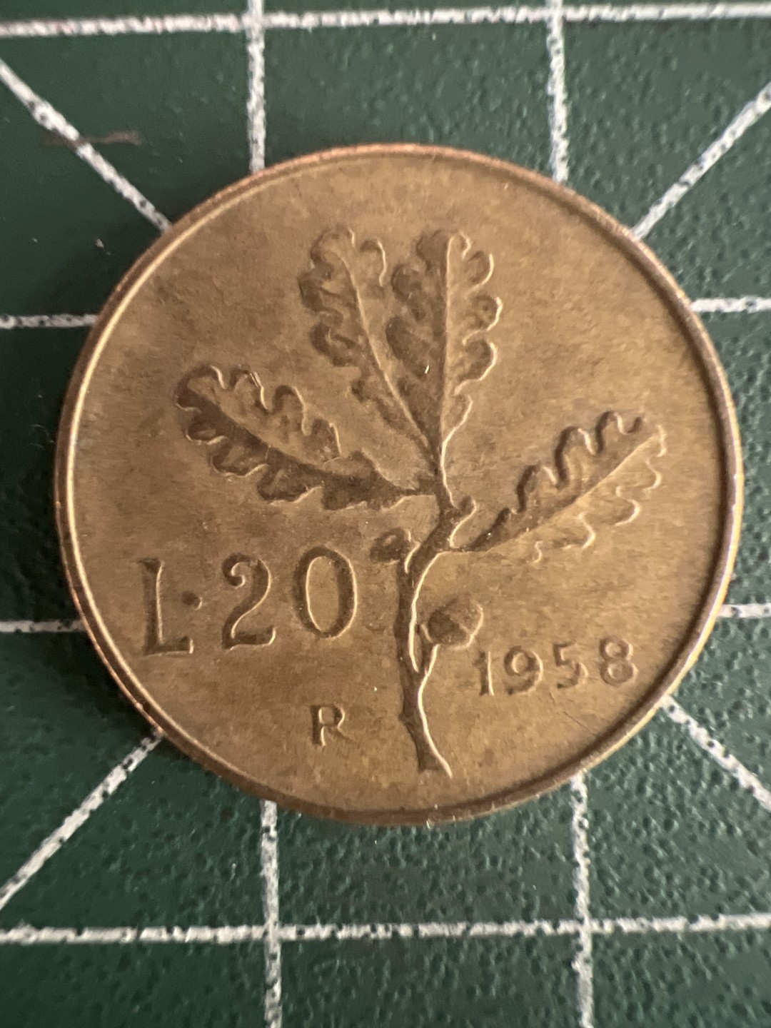 泡泡堂第243期  世界硬币 （无押金，无佣金，捡漏，全场20包邮，偏远地区除外，接收代拍业务） 意大利20里拉