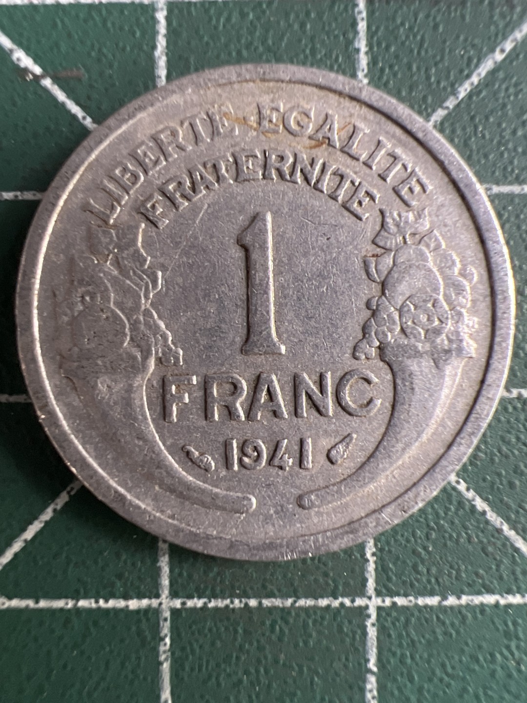 泡泡堂第244期  世界硬币 （无押金，无佣金，捡漏，全场20包邮，偏远地区除外，接收代拍业务） 法国谷物女神头像1法郎