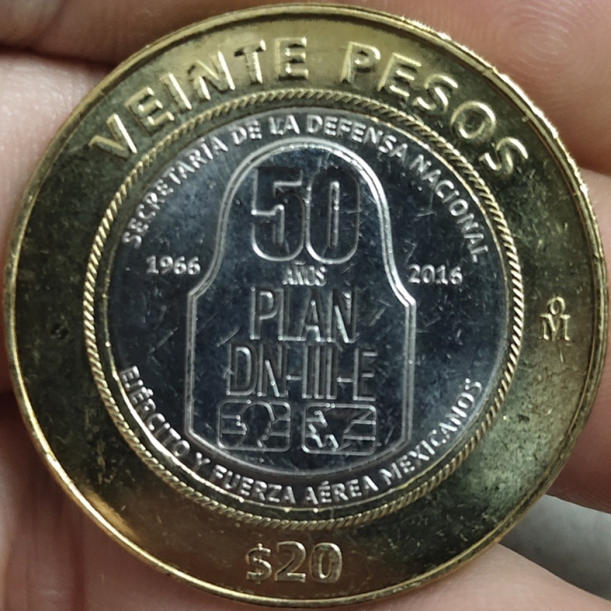 14★机器委托自动落锤★请提前出好价★满30快递包邮 墨西哥2016年平民灾难救援计划50周年20比索纪念币双金属币 大直径32mm全新