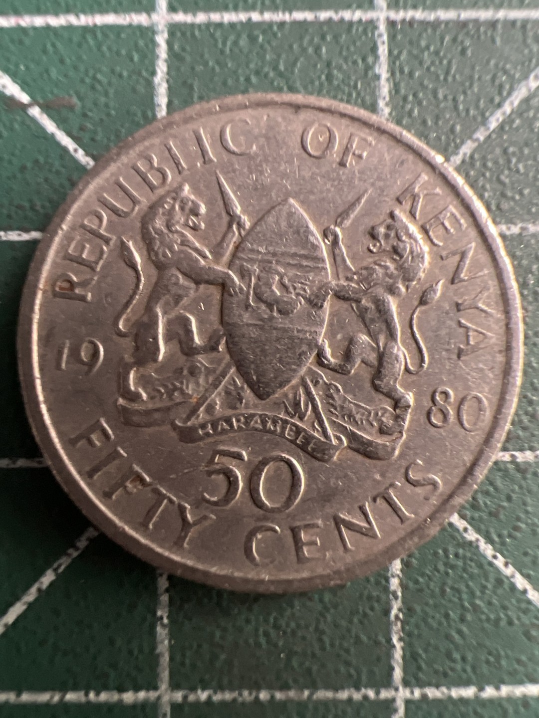 泡泡堂微拍第八十幕硬币捡漏可累计专场👿👿，零佣金，零押金，累计满二十元包邮，接受代拍业务 肯尼亚50分