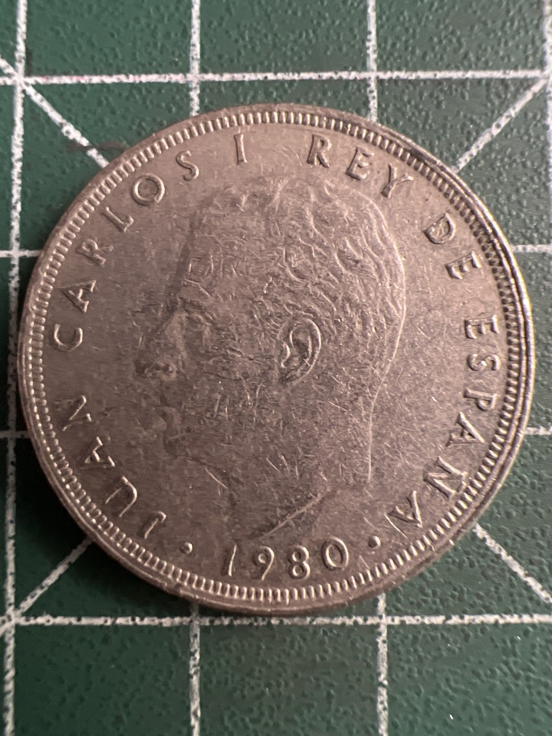 泡泡堂微拍第八十幕硬币捡漏可累计专场👿👿，零佣金，零押金，累计满二十元包邮，接受代拍业务 西班牙25比塞塔