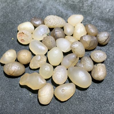 精美天然戈壁白玛瑙原石100g， - 精美天然戈壁白玛瑙原石100g，