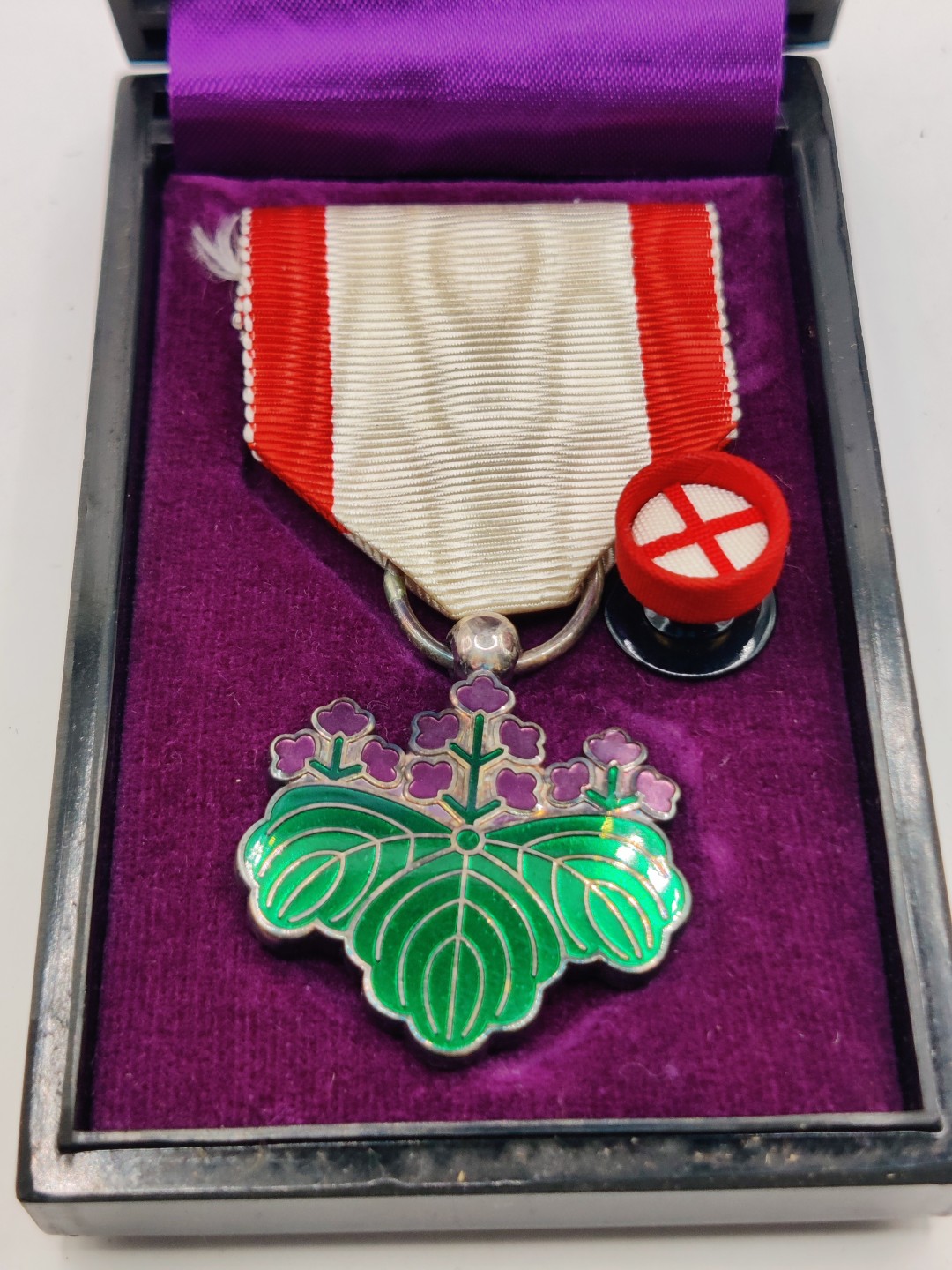 全场0元起拍 第37期 咸鱼国勋章拍卖专场 3月12日（周日）下午6：00开始 日本战后青叶 美品无损 银制带盒略