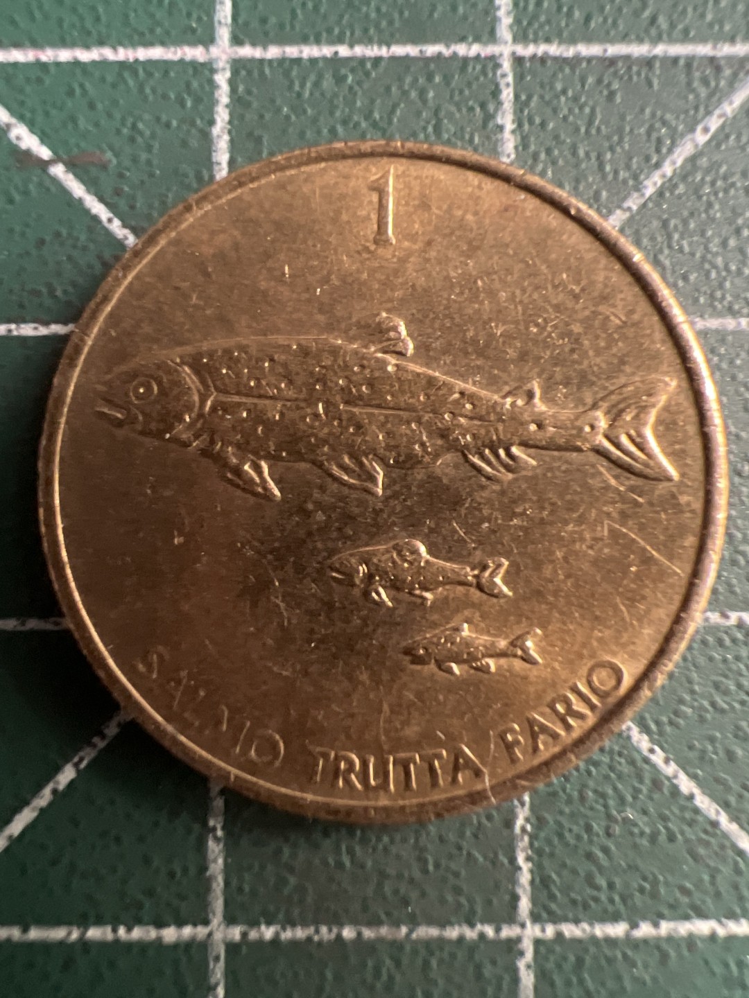 泡泡堂微拍第八十幕硬币捡漏可累计专场👿👿，零佣金，零押金，累计满二十元包邮，接受代拍业务 河鳟 斯洛文尼亚1托拉纪念币