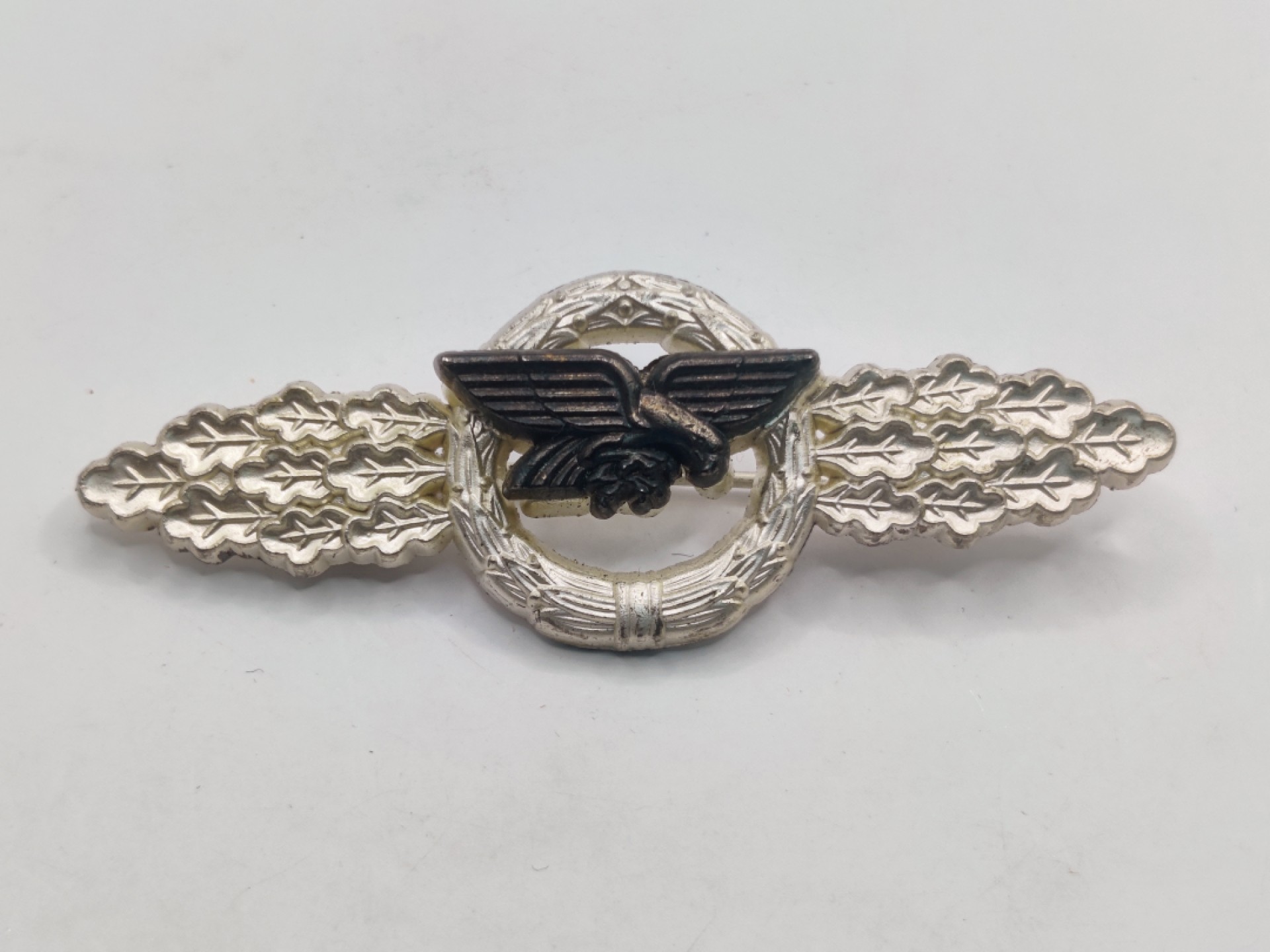 全场0元起拍 第37期 咸鱼国勋章拍卖专场 3月12日（周日）下午6：00开始 德国57版空军运输机飞行勋饰