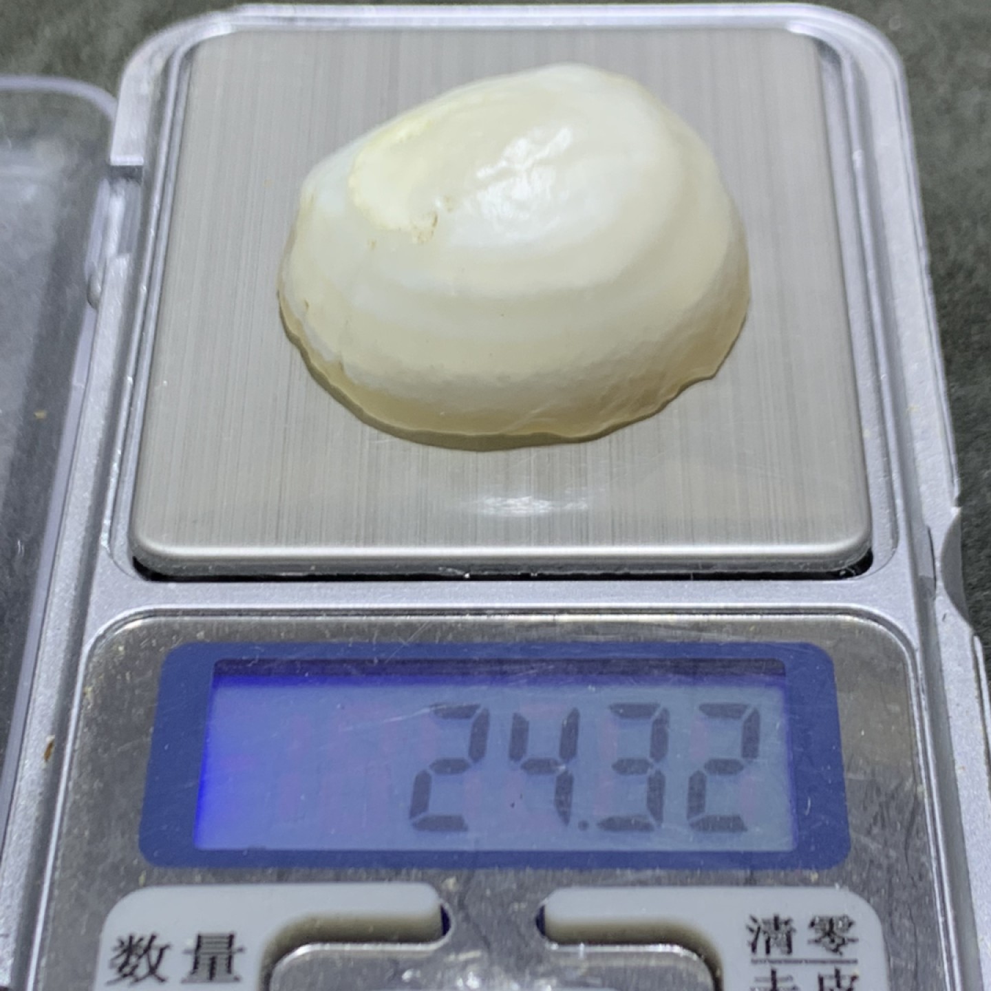 放福利！精美天然戈壁白糖心玛瑙原石一颗，