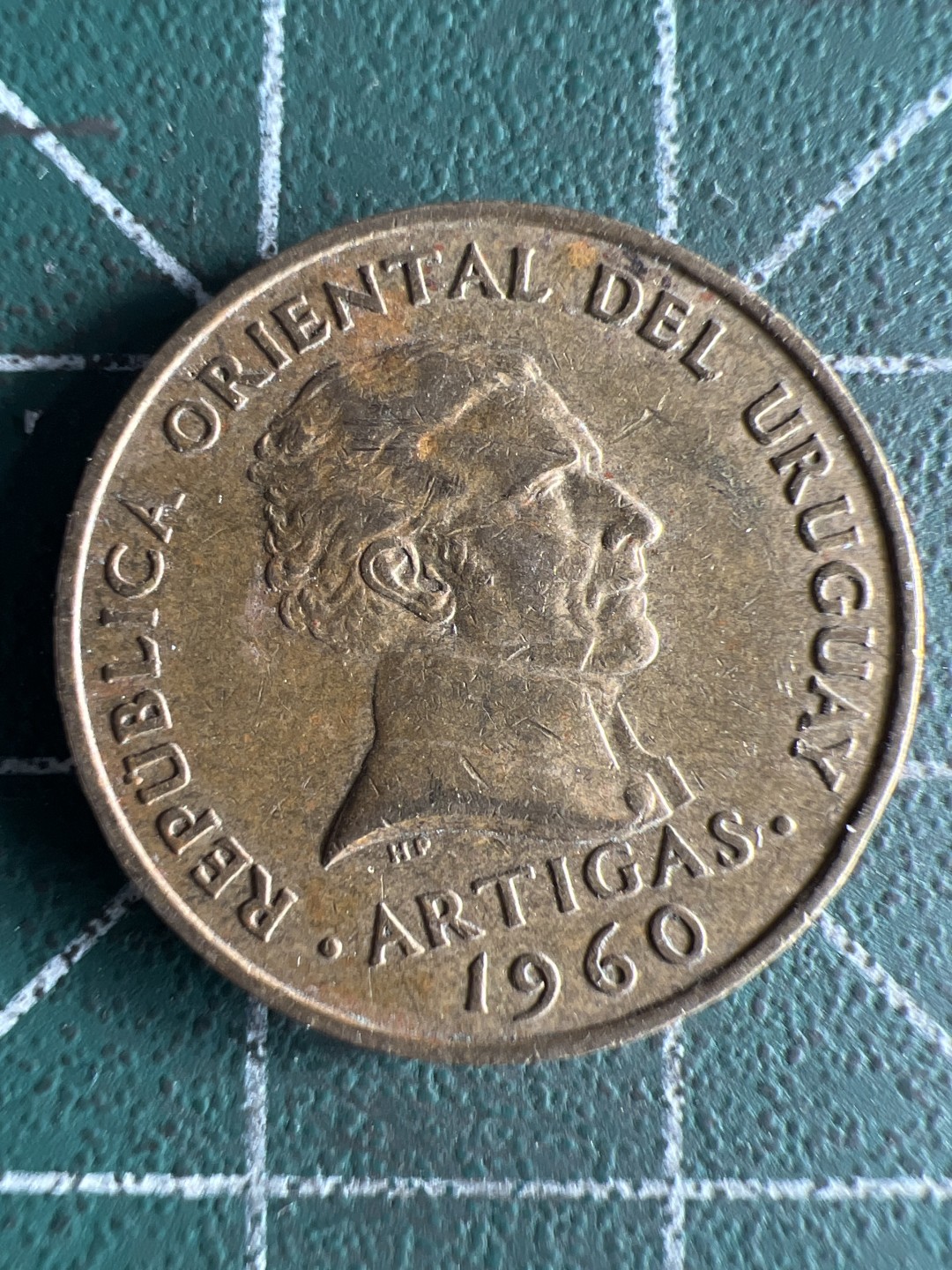 泡泡堂微拍第八十幕硬币捡漏可累计专场👿👿，零佣金，零押金，累计满二十元包邮，接受代拍业务 乌拉圭五分