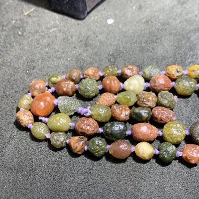 精美大颗粒高玉化俏色阿拉善筋脉玛瑙原石108项链一条， 精美大颗粒高玉化俏色阿拉善筋脉玛瑙原石108项链一条，