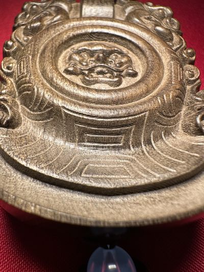 手串木器杂件｜拍卖专场 金丝楠木｜阴沉木｜双面精雕“虎符”手把件