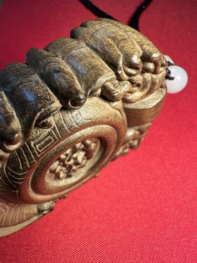 手串木器杂件｜拍卖专场 金丝楠木｜阴沉木｜双面精雕“虎符”手把件