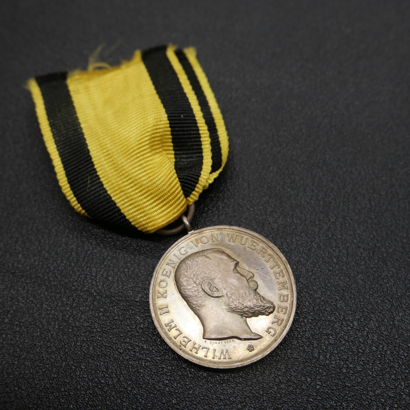 交易所3月11苏德勋奖章拍卖