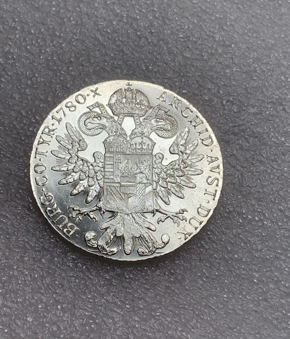 瓶子🏺第82期拍卖会 奥匈1780年特蕾莎大奶妈泰勒银币后铸彩币