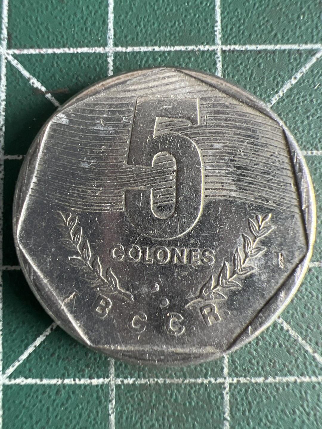 泡泡堂微拍第八十一幕硬币捡漏可累计专场👿👿，零佣金，零押金，累计满二十元包邮，接受代拍业务 哥斯达黎加5克朗