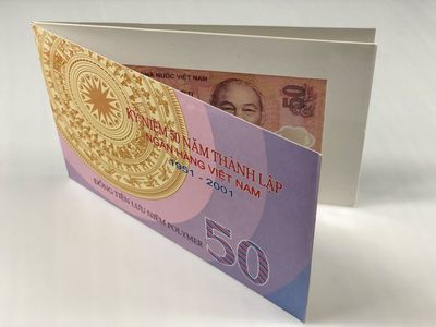 【三泉🏦Quan Se】拍卖第8期⚖️ - 越南50盾/NO.1纪念钞/第一张塑料钞 双龙头品种【UNC，带原装册】