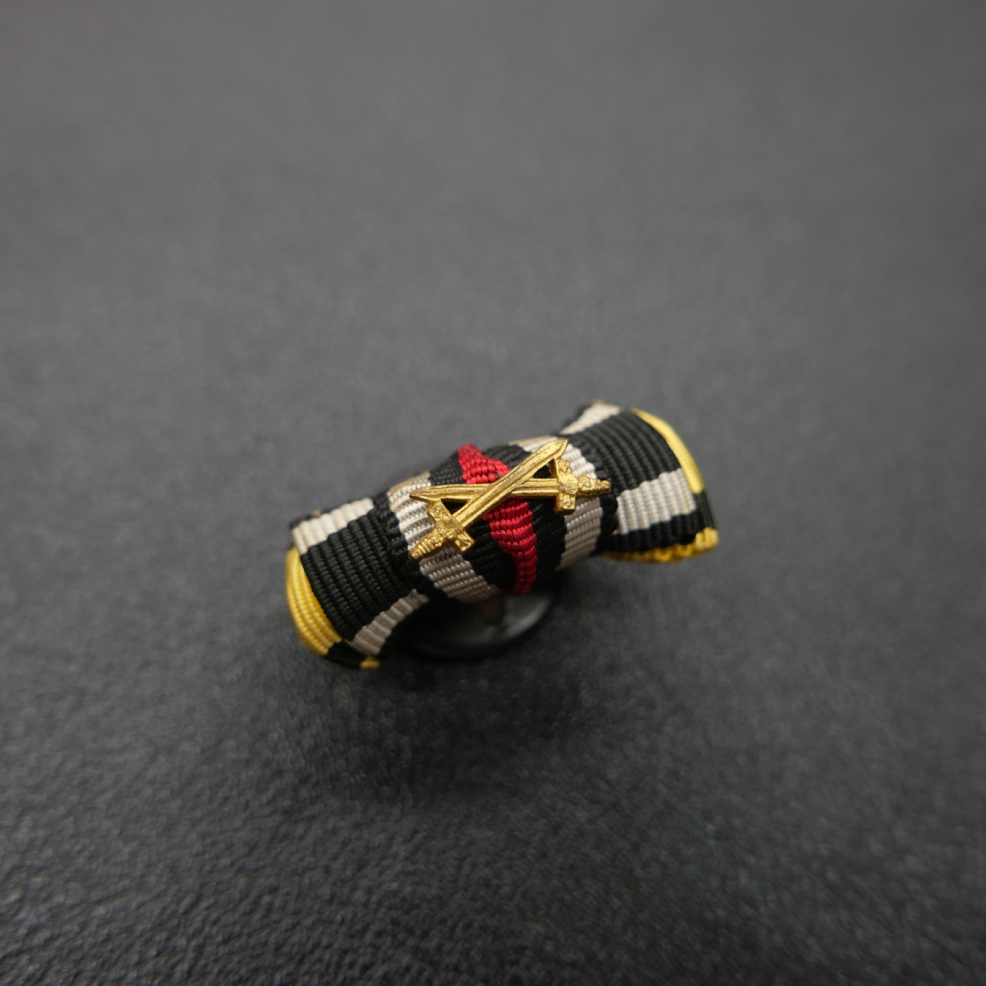 交易所3月11苏德勋奖章拍卖 德国钮扣略一枚