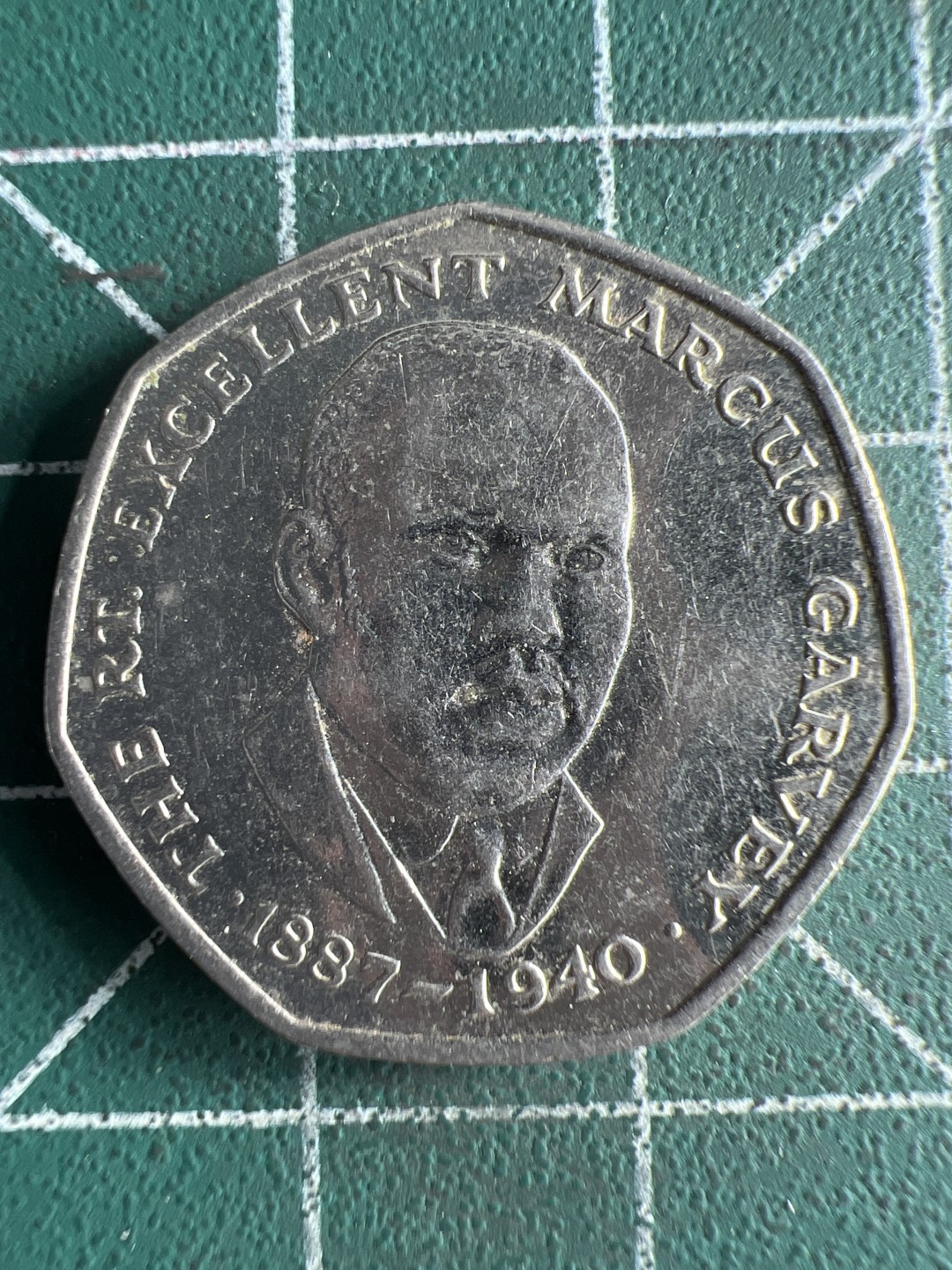 泡泡堂微拍第八十幕硬币捡漏可累计专场👿👿，零佣金，零押金，累计满二十元包邮，接受代拍业务 牙买加25分纪念币