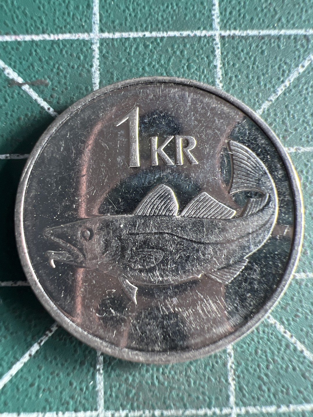 泡泡堂微拍第八十幕硬币捡漏可累计专场👿👿，零佣金，零押金，累计满二十元包邮，接受代拍业务 冰岛1克朗