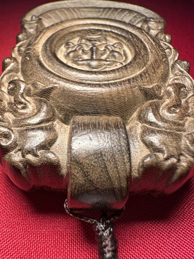 手串木器杂件｜拍卖专场 金丝楠木｜阴沉木｜双面精雕“虎符”手把件