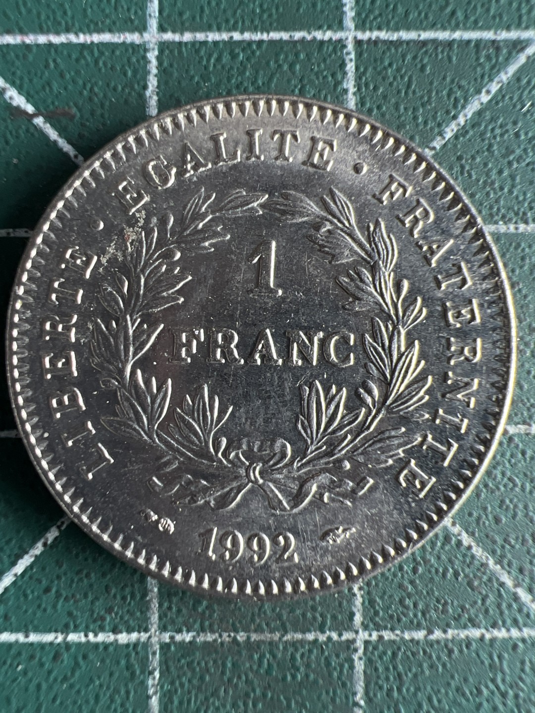 泡泡堂微拍第八十一幕硬币捡漏可累计专场👿👿，零佣金，零押金，累计满二十元包邮，接受代拍业务 法国1法郎纪念币