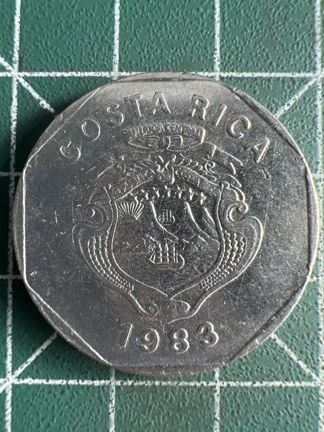 泡泡堂微拍第八十幕硬币捡漏可累计专场👿👿，零佣金，零押金，累计满二十元包邮，接受代拍业务 哥斯达黎加10克朗