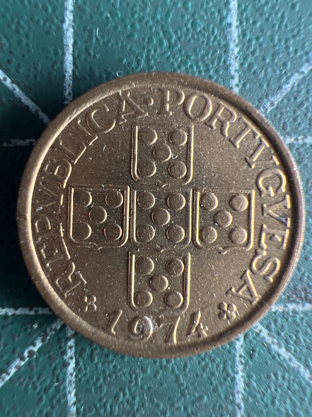 泡泡堂微拍第八十二幕硬币捡漏可累计专场👿👿，零佣金，零押金，累计满二十元包邮，接受代拍业务 葡萄牙20分