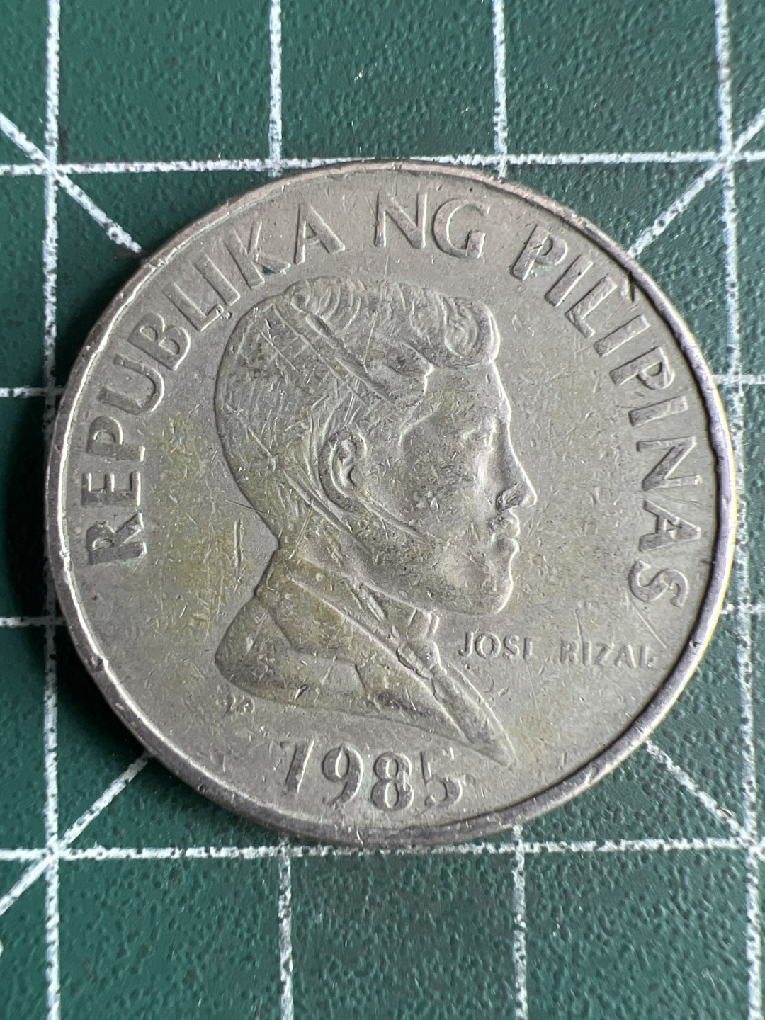 泡泡堂微拍第八十二幕硬币捡漏可累计专场👿👿，零佣金，零押金，累计满二十元包邮，接受代拍业务 菲律宾1比索大币